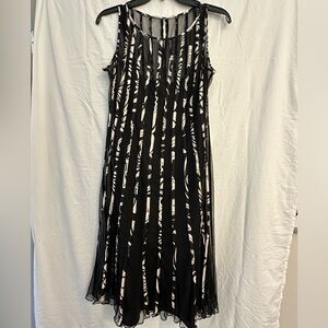 Fantastic black / tan dress, size 6, great for parties